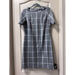 Tommy Hilfiger size 4 grey and white check dress